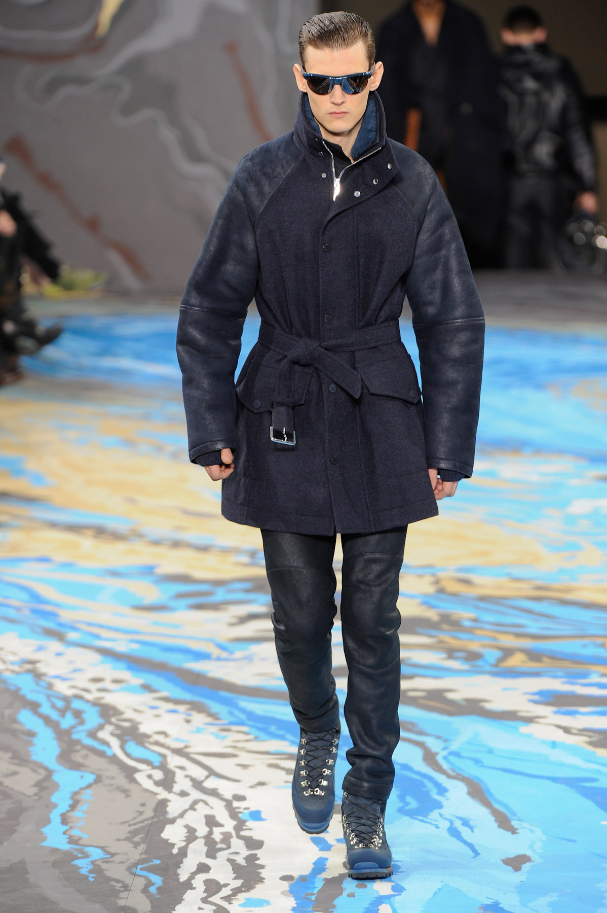 vuitton-MEN-paris-inv2014-30