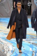 vuitton-MEN-paris-inv2014-31