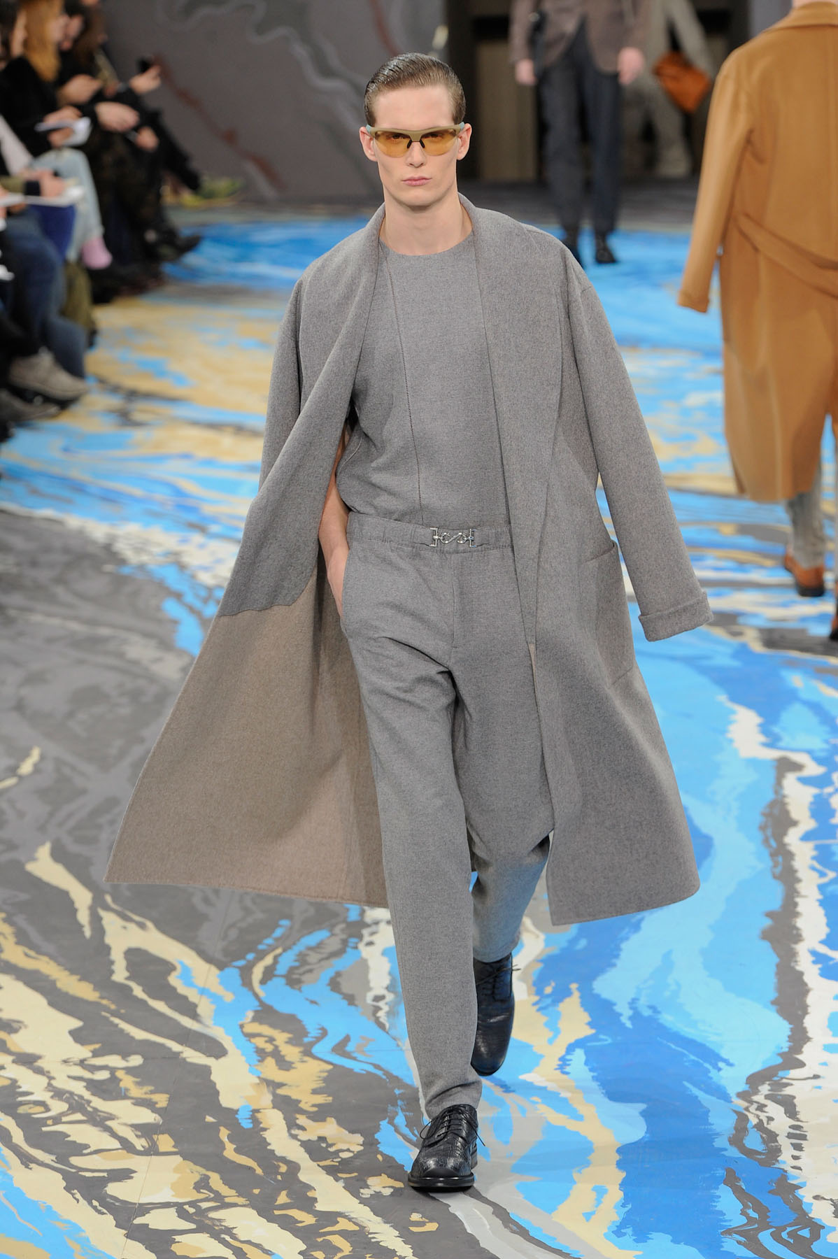vuitton-MEN-paris-inv2014-38