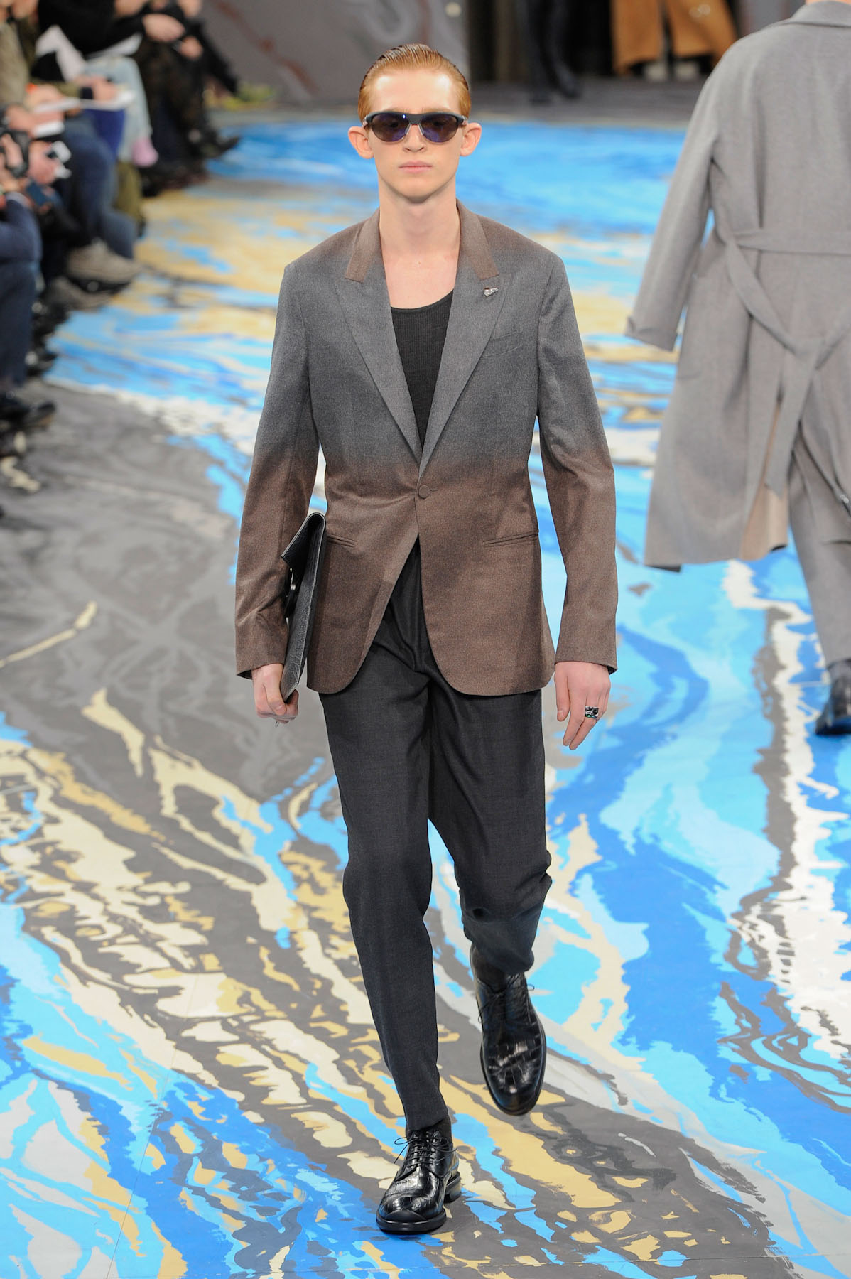 vuitton-MEN-paris-inv2014-39