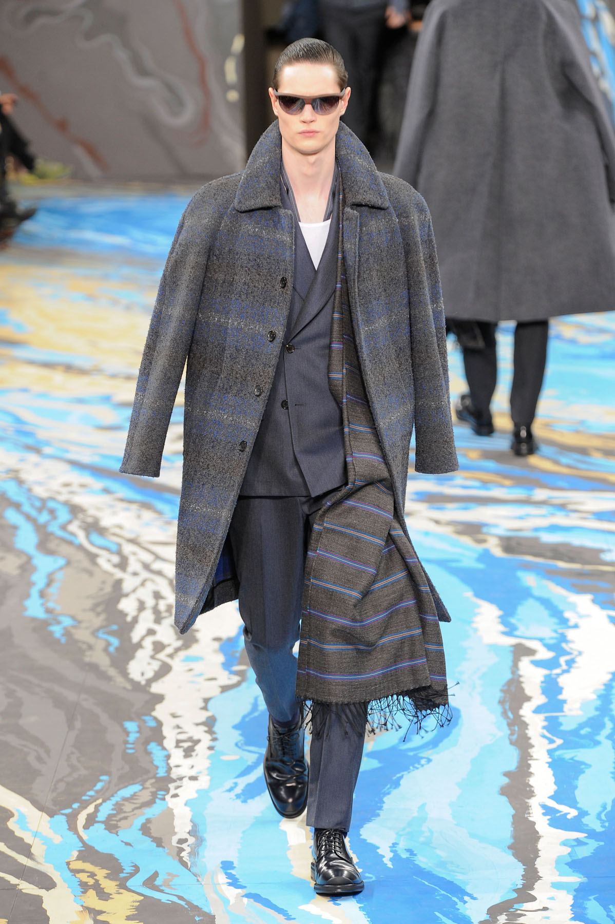 vuitton-MEN-paris-inv2014-5