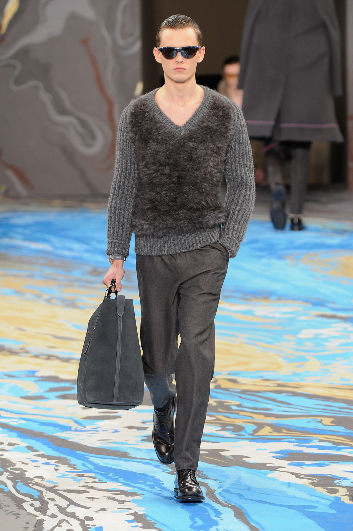 vuitton-MEN-paris-inv2014-9