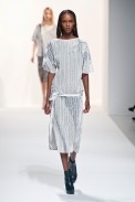 chalayan-inv2015-paris-18