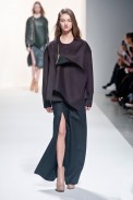 chalayan-inv2015-paris-2