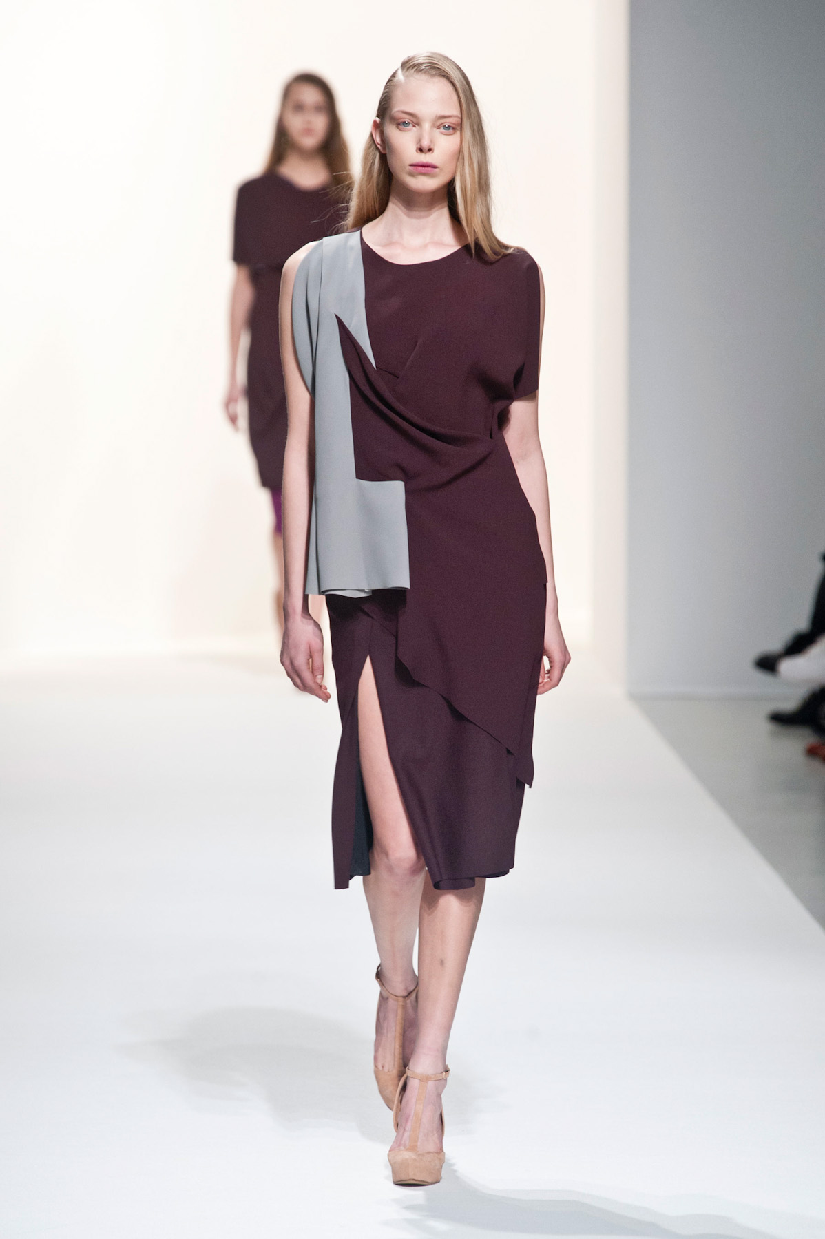 chalayan-inv2015-paris-30