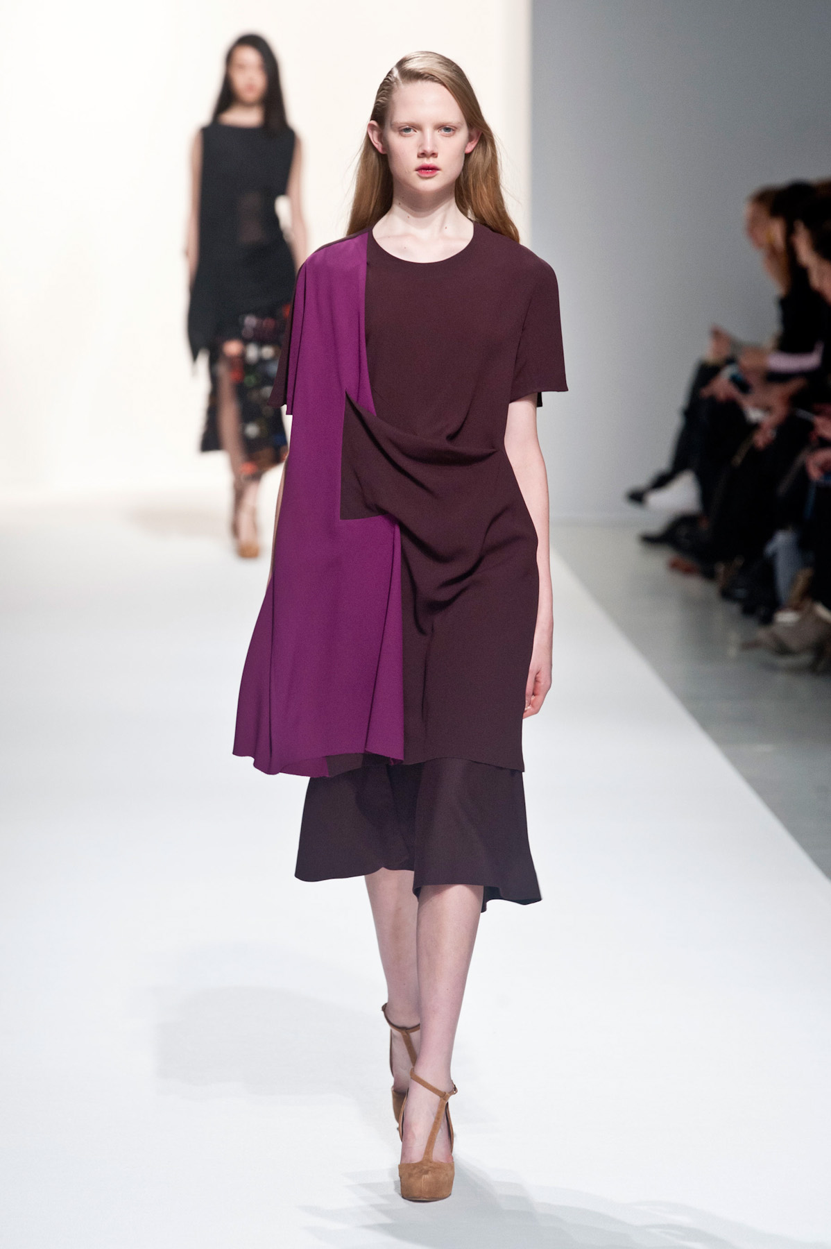 chalayan-inv2015-paris-33