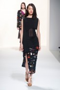 chalayan-inv2015-paris-34