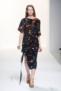 chalayan-inv2015-paris-36