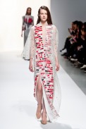 chalayan-inv2015-paris-40