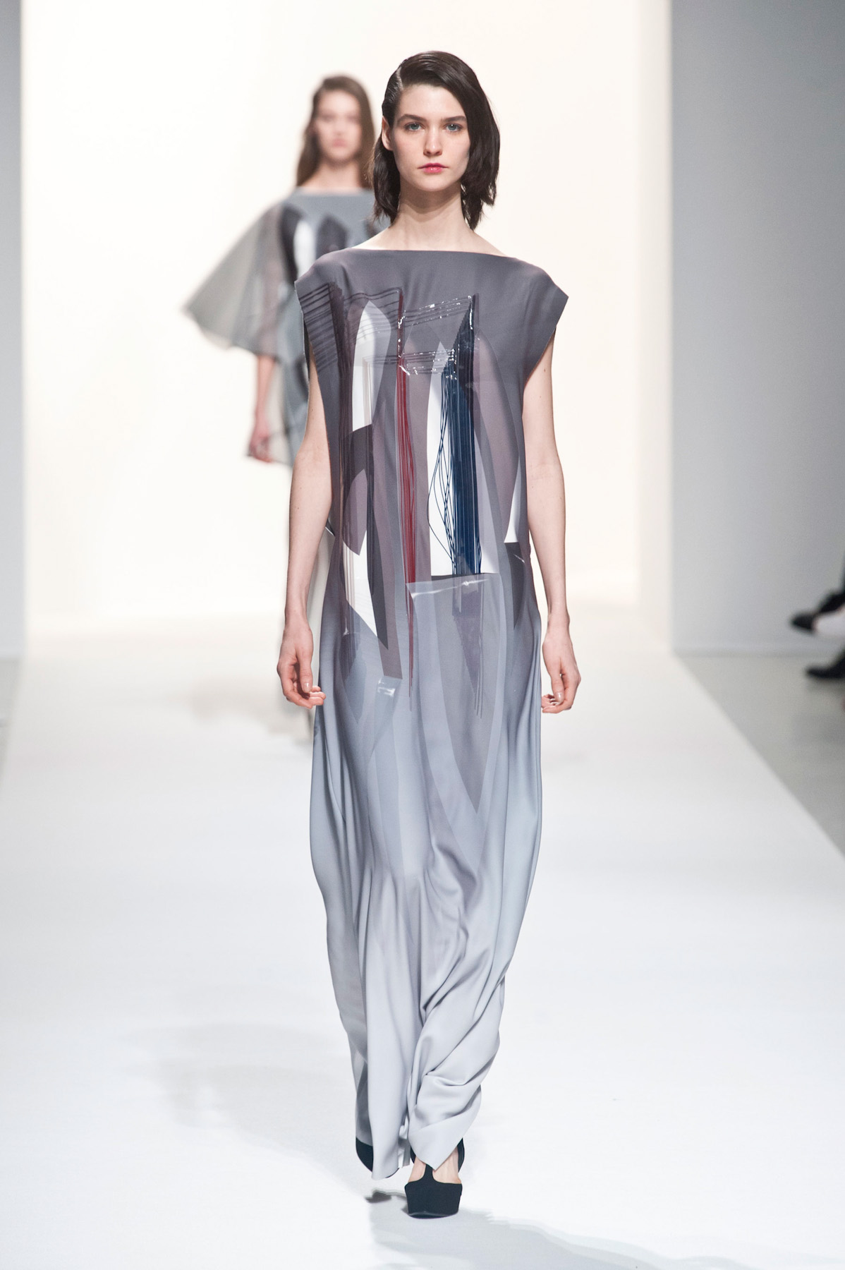 chalayan-inv2015-paris-44