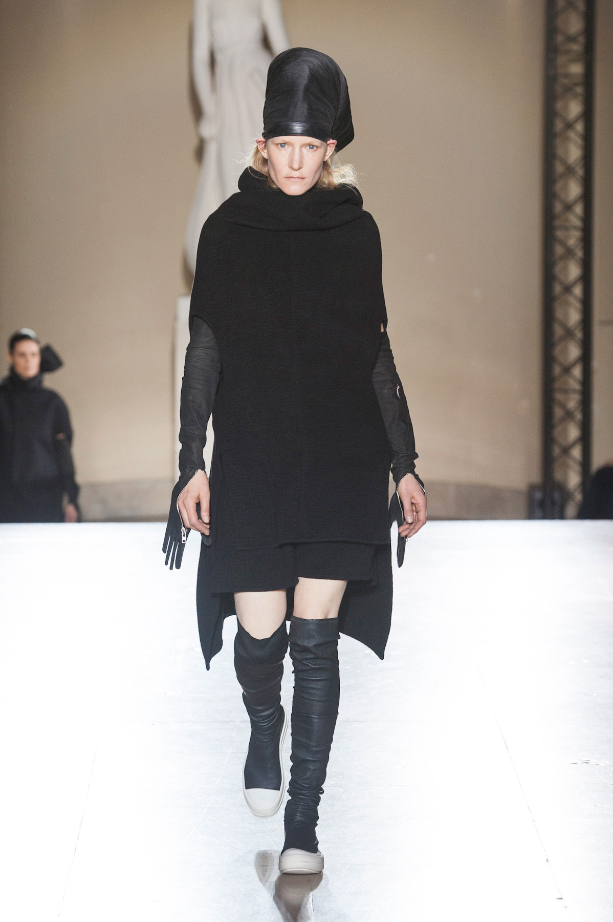 owens-inv2015-paris-1