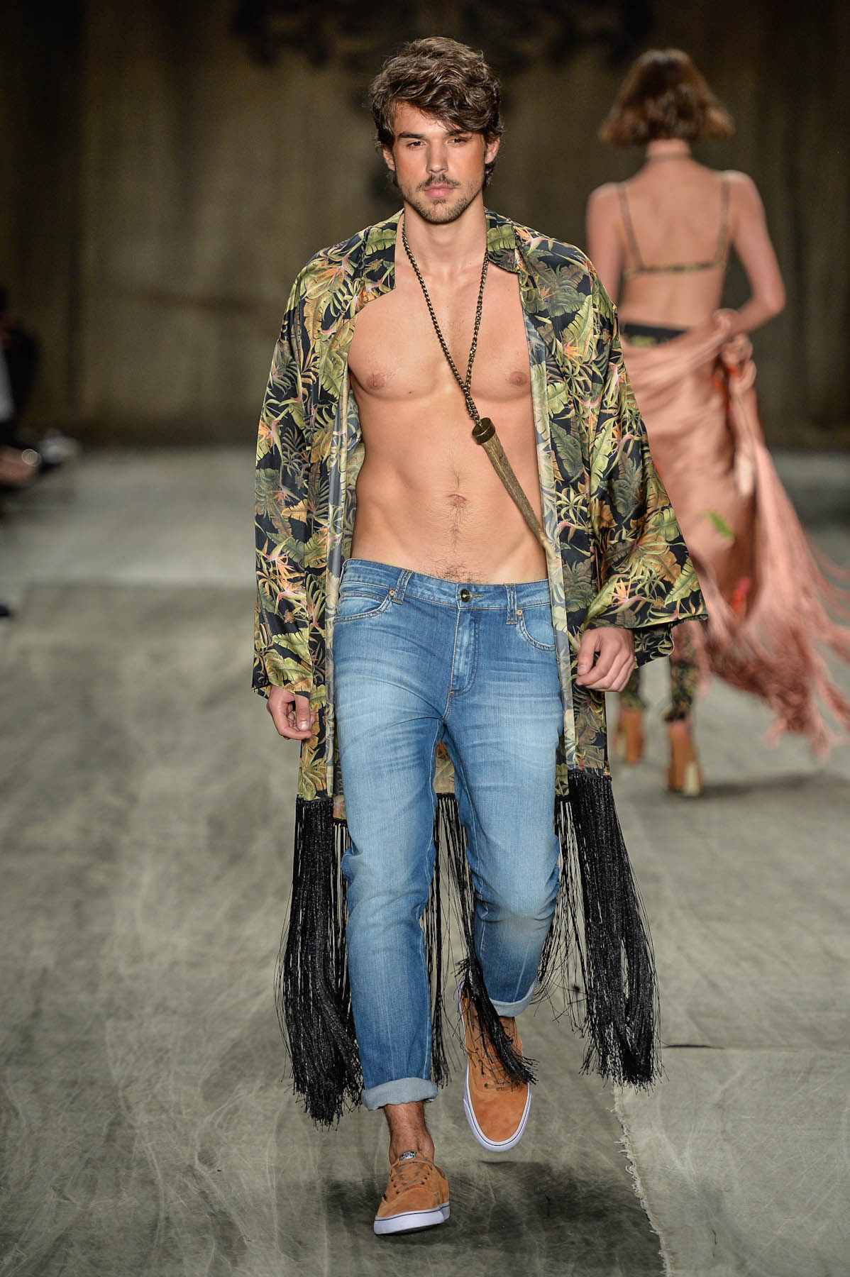 cavalera-desfile-spfw-verao2015-3