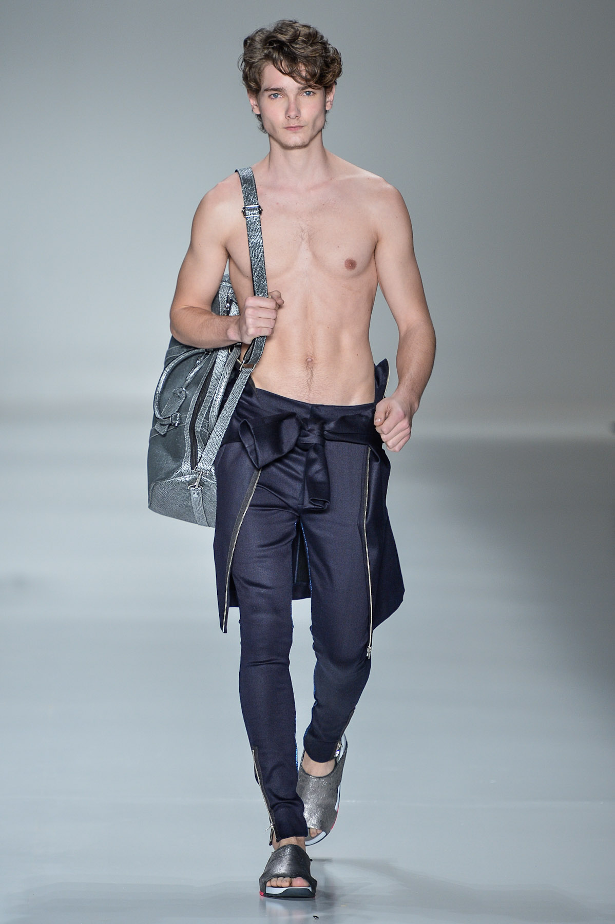 joaopimenta-desfile-spfw-inv2015-17