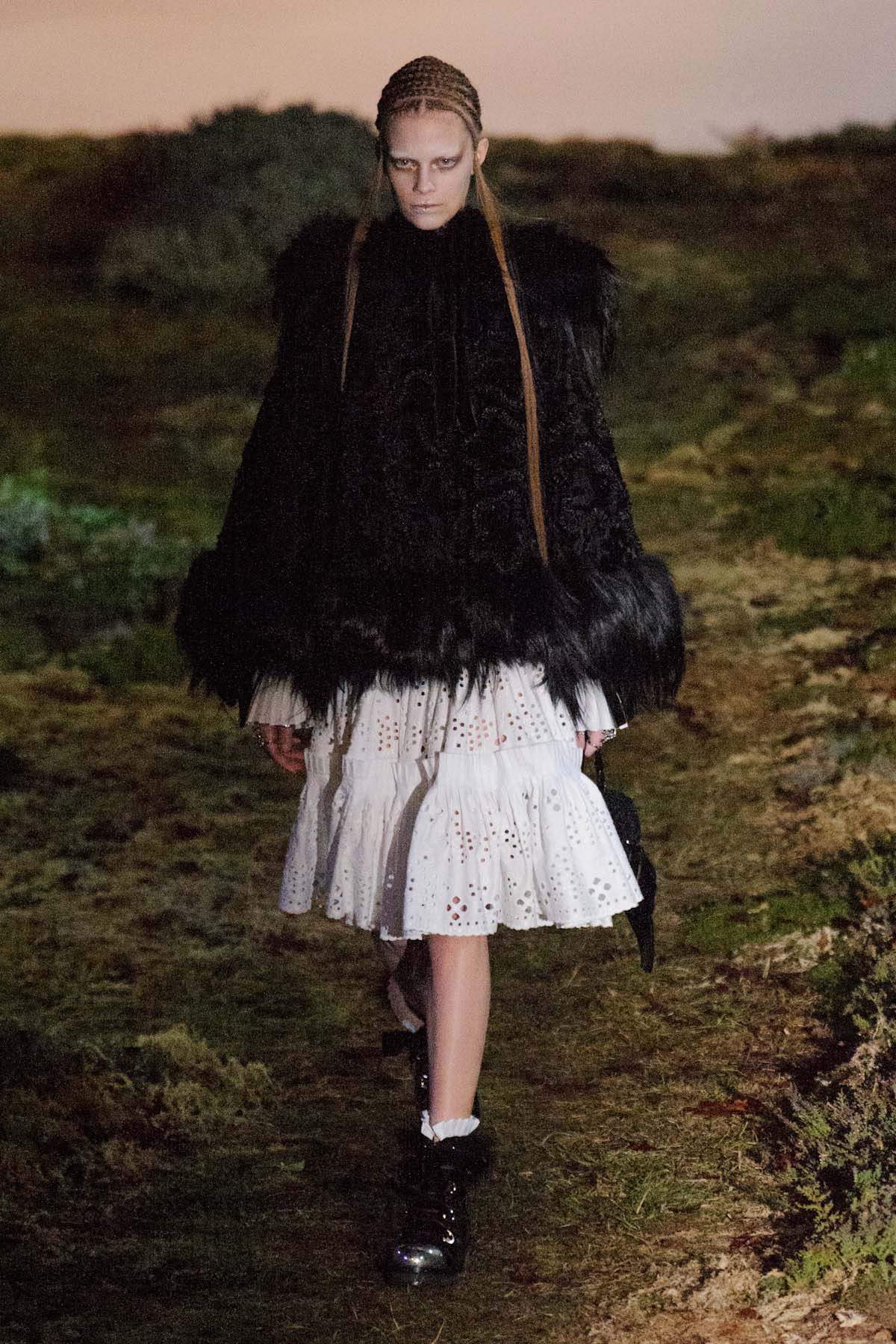 mcqueen-inverno2015-paris-2