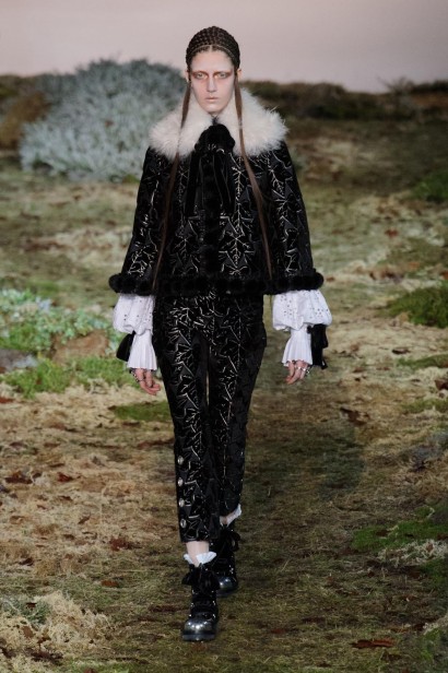 mcqueen-inverno2015-paris-5