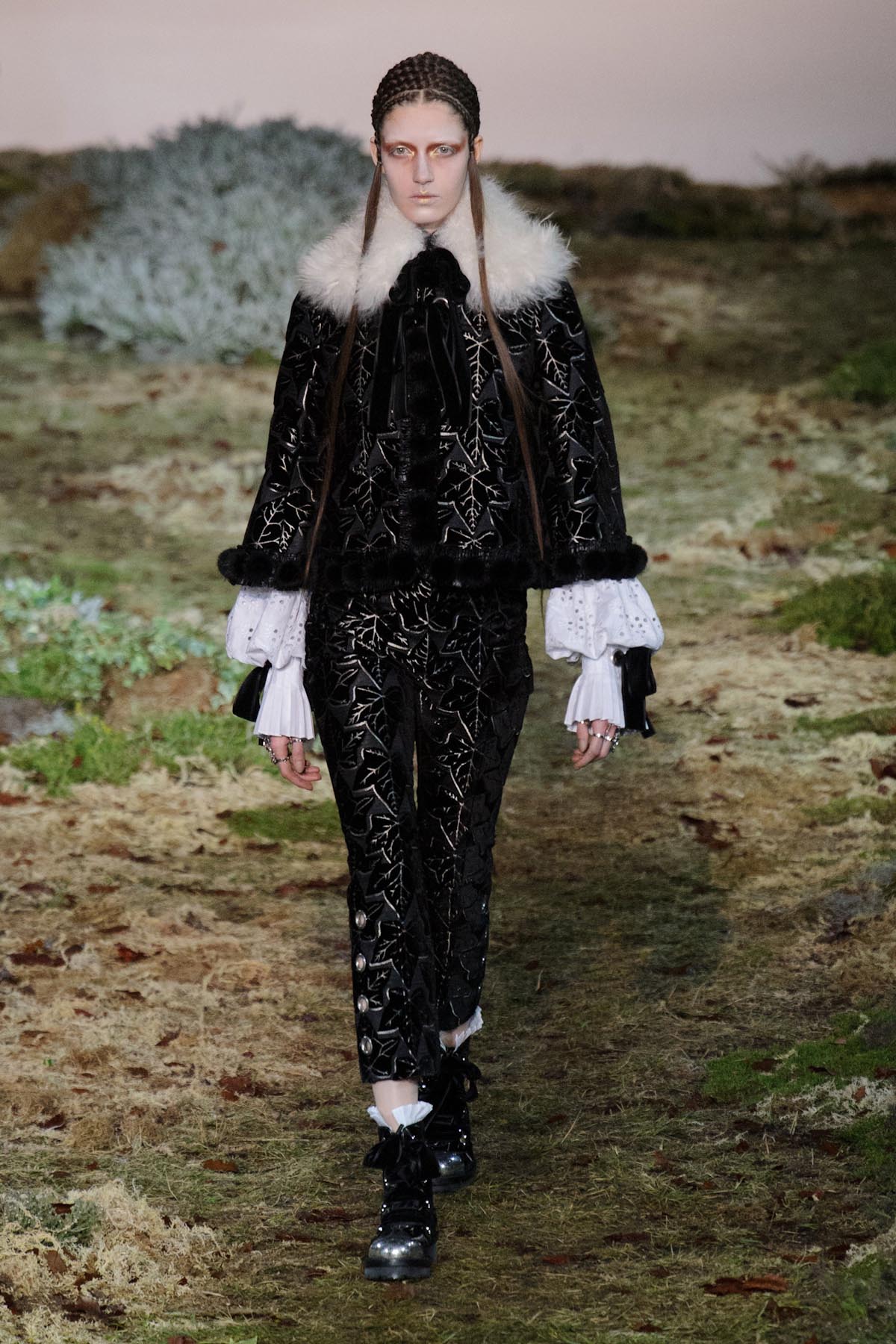 mcqueen-inverno2015-paris-5