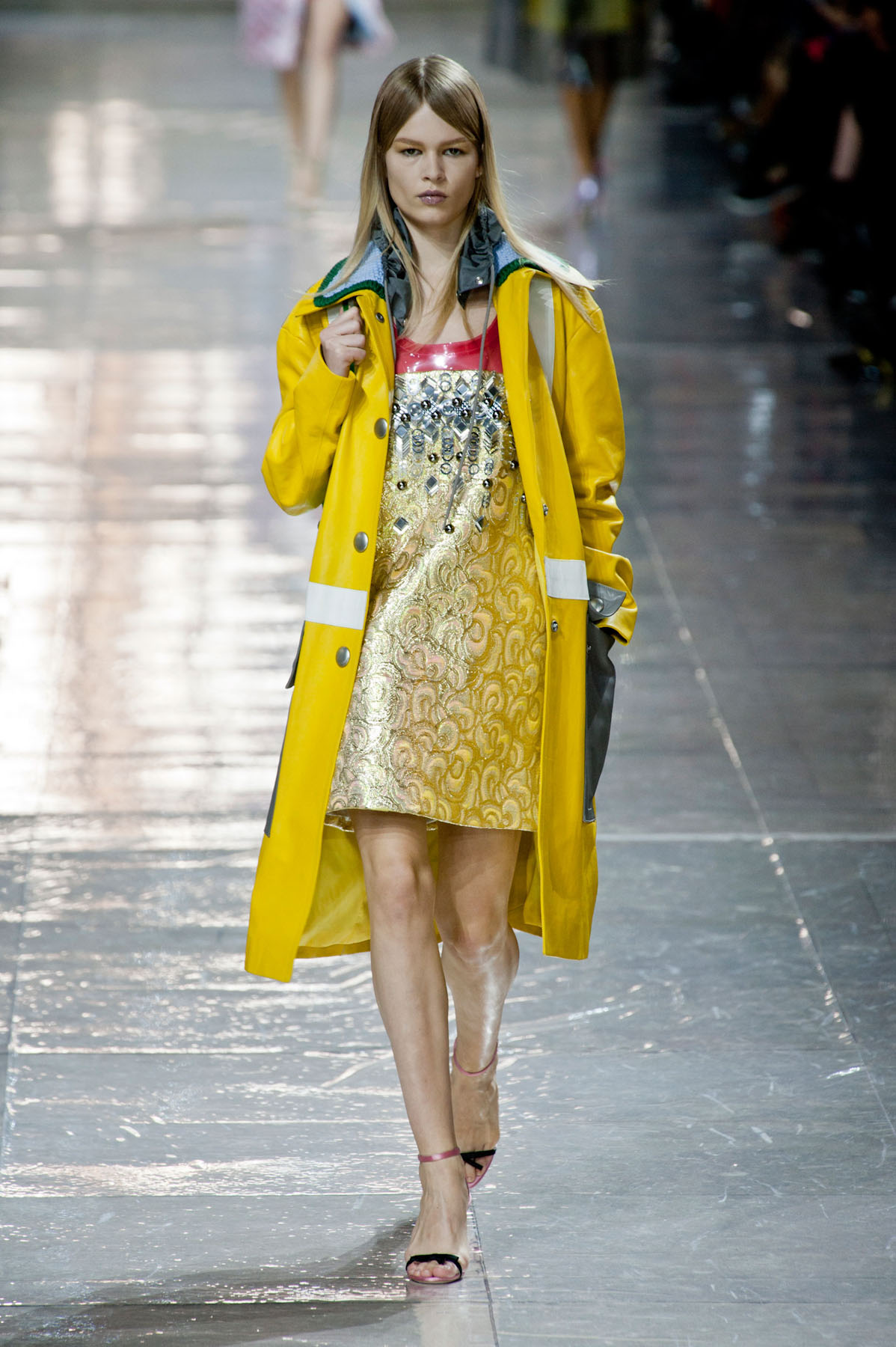 miumiu-inverno2015-paris-36