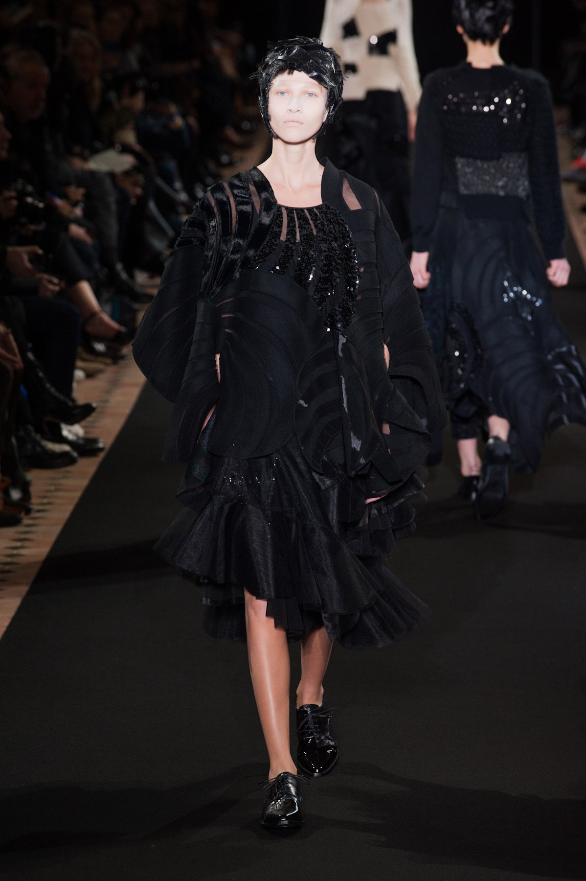 watanabe-inv2015-paris-10