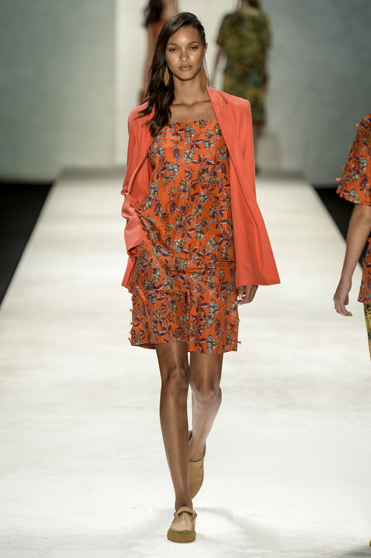 cantao-desfile-fr-verao2015-10