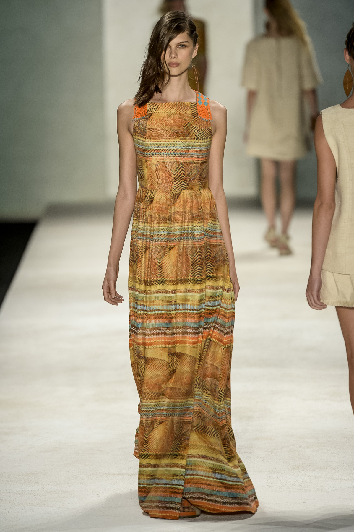 cantao-desfile-fr-verao2015-31