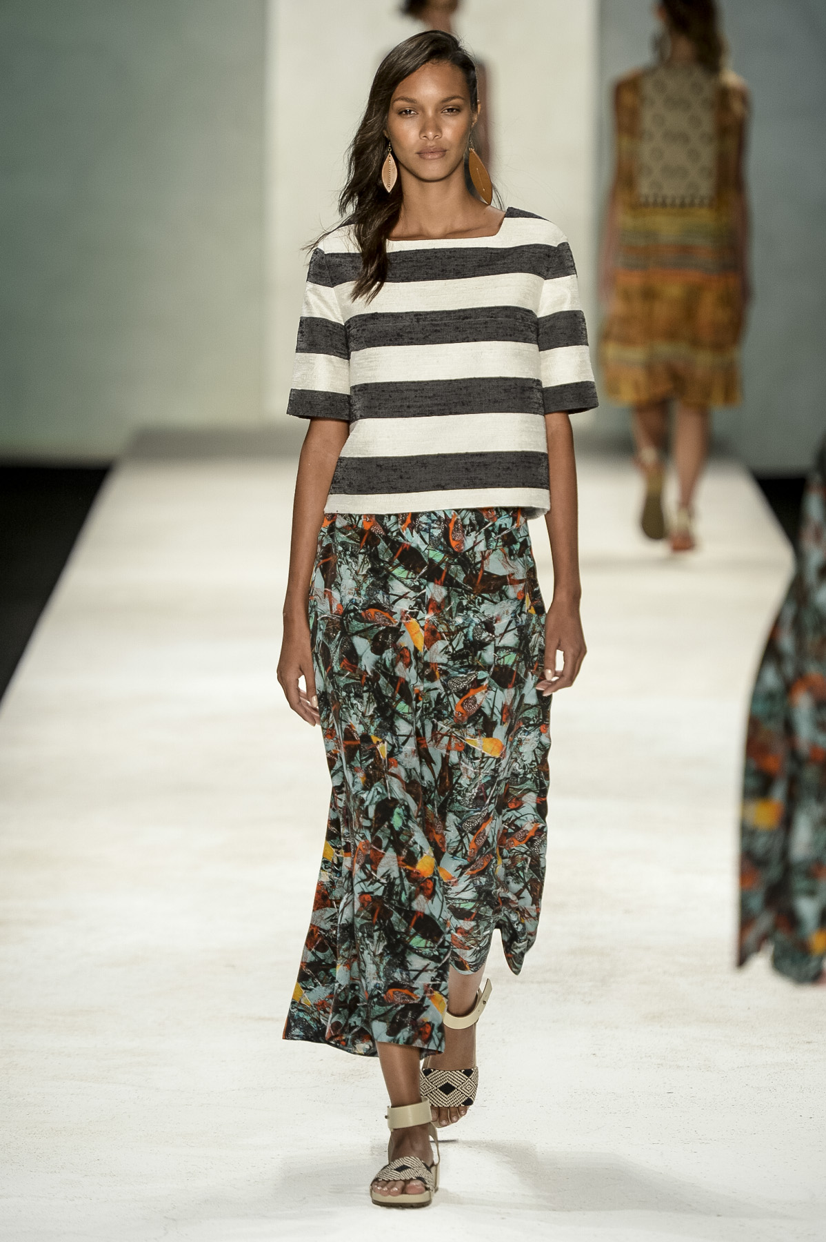 cantao-desfile-fr-verao2015-35