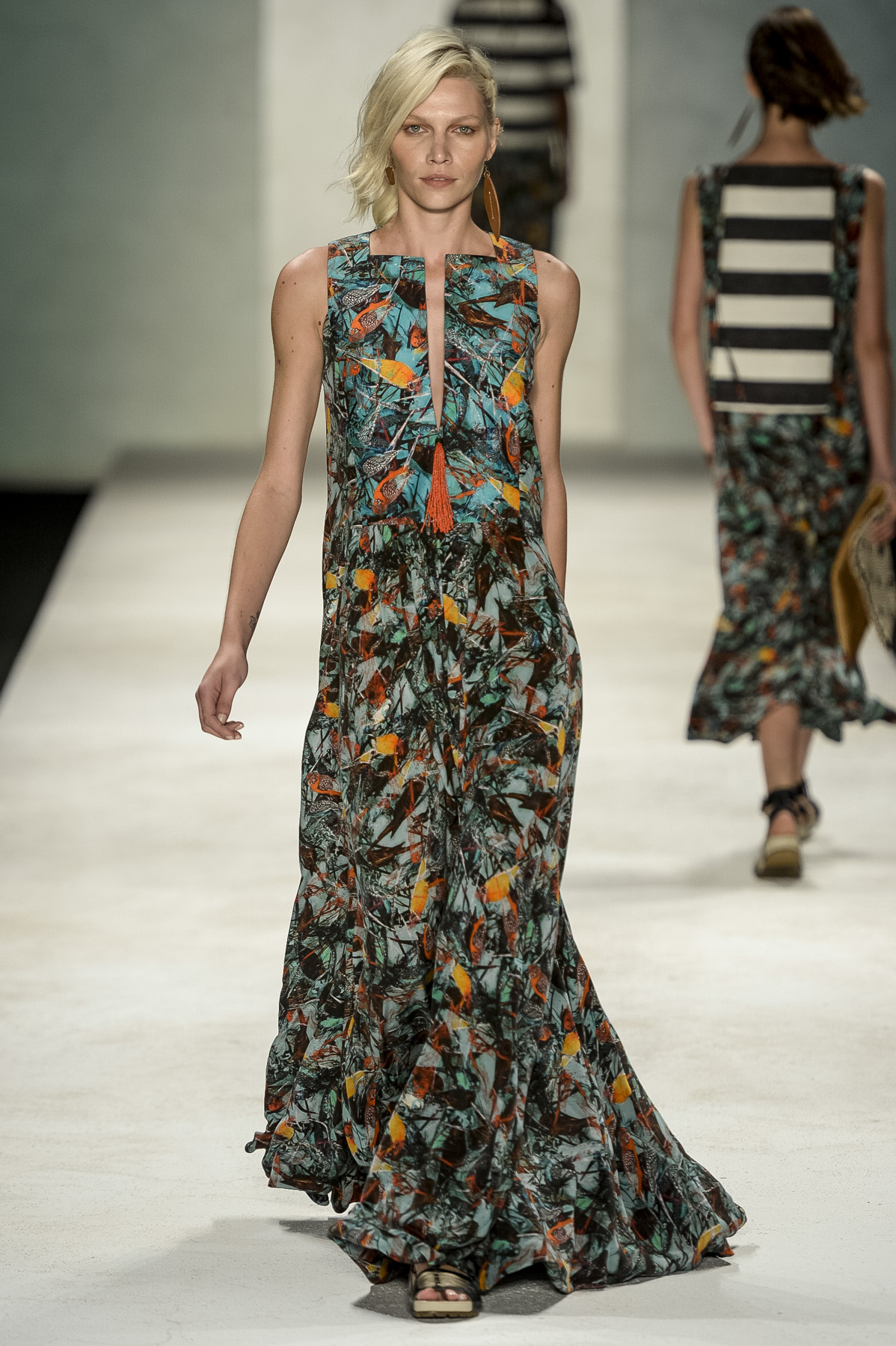 cantao-desfile-fr-verao2015-37