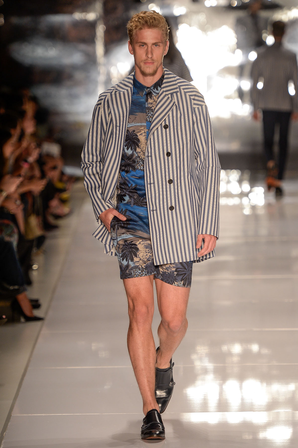 colcci-desfile-spfw-verao2015-14