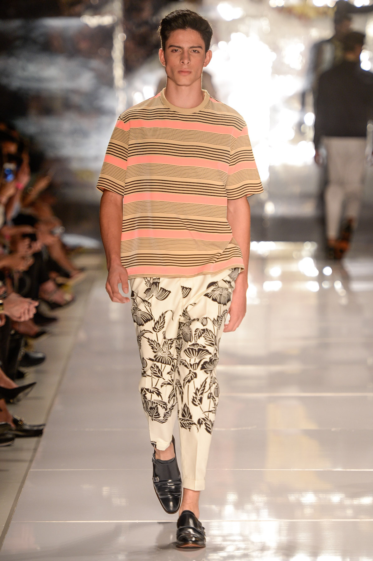 colcci-desfile-spfw-verao2015-51