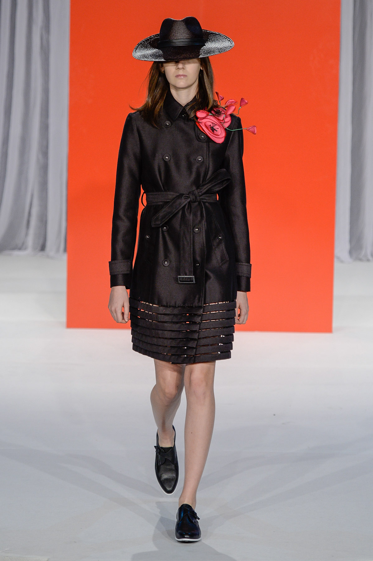 desfile-reinaldo-lourenco-spfw-verao2015 (1)