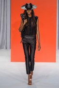 desfile-reinaldo-lourenco-spfw-verao2015 (9)