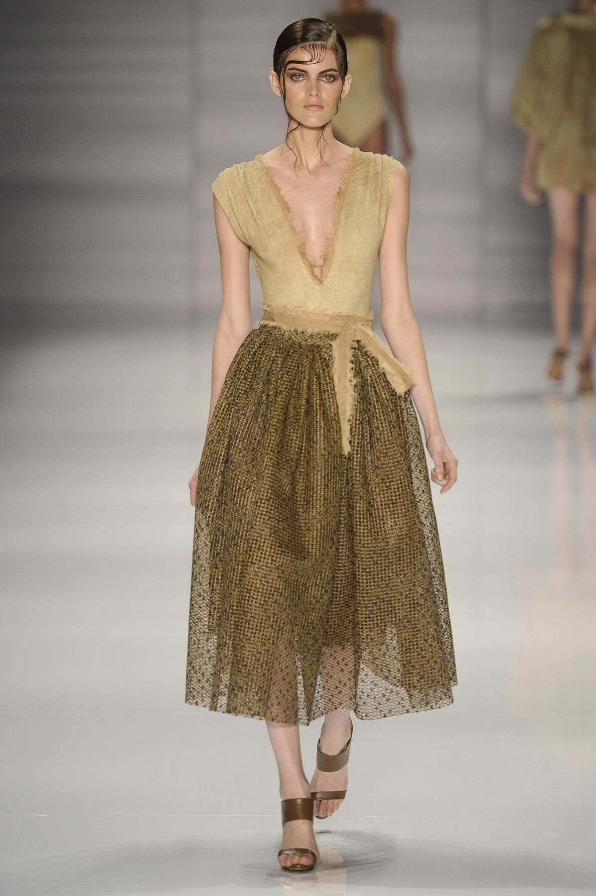 lenny-desfile-fr-verao2015-05
