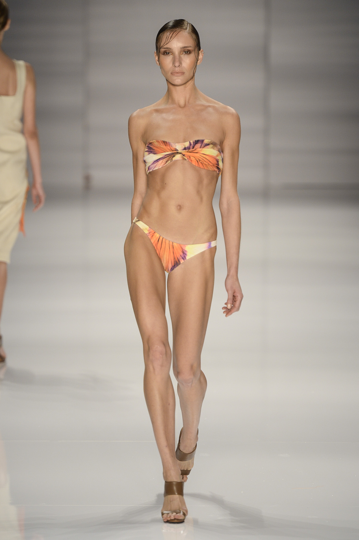 lenny-desfile-fr-verao2015-26
