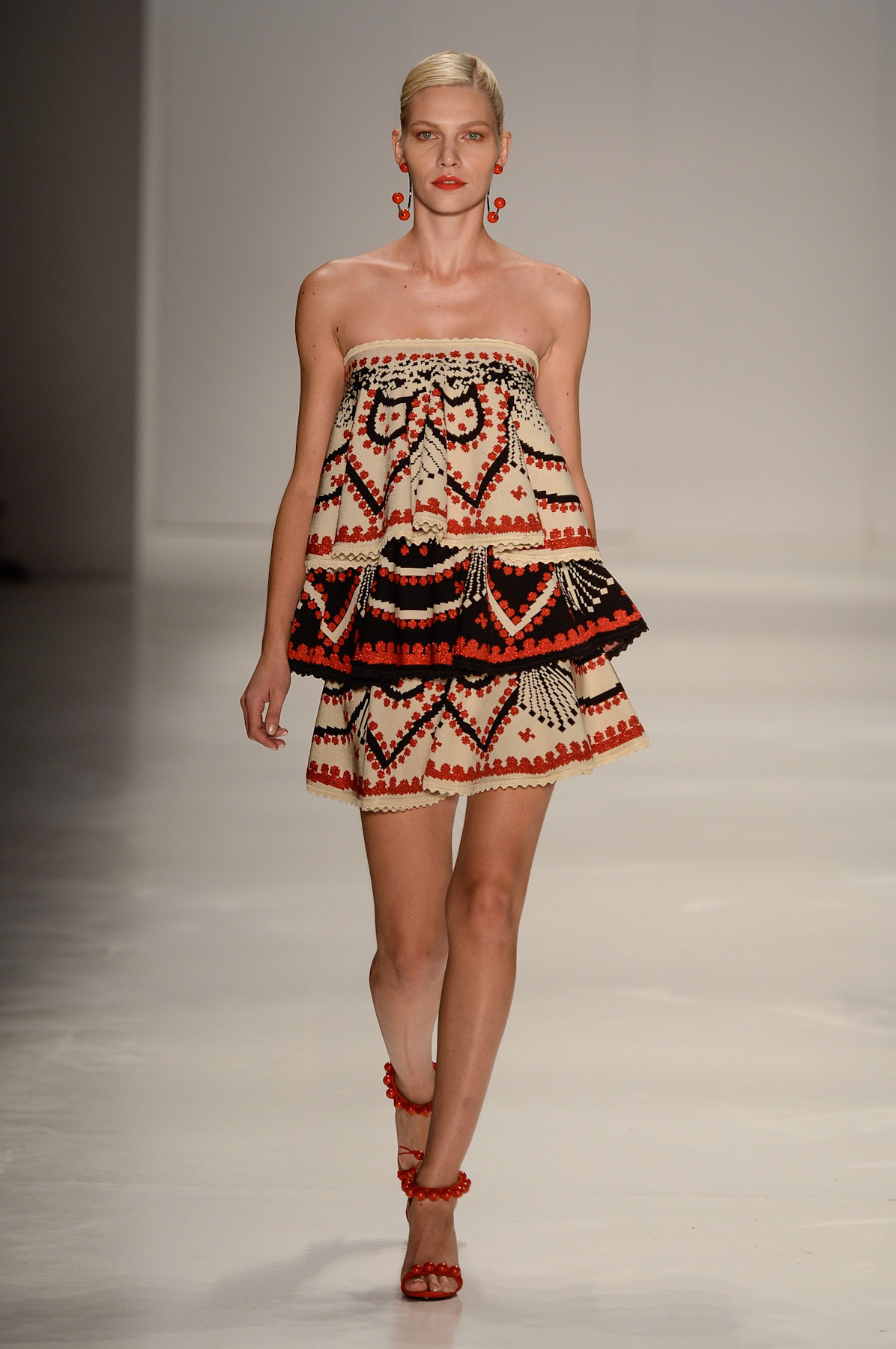 lolitta-desfile-spfw-verao2015-2