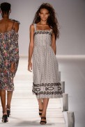 patriciaviera-desfile-fr-verao2015-11