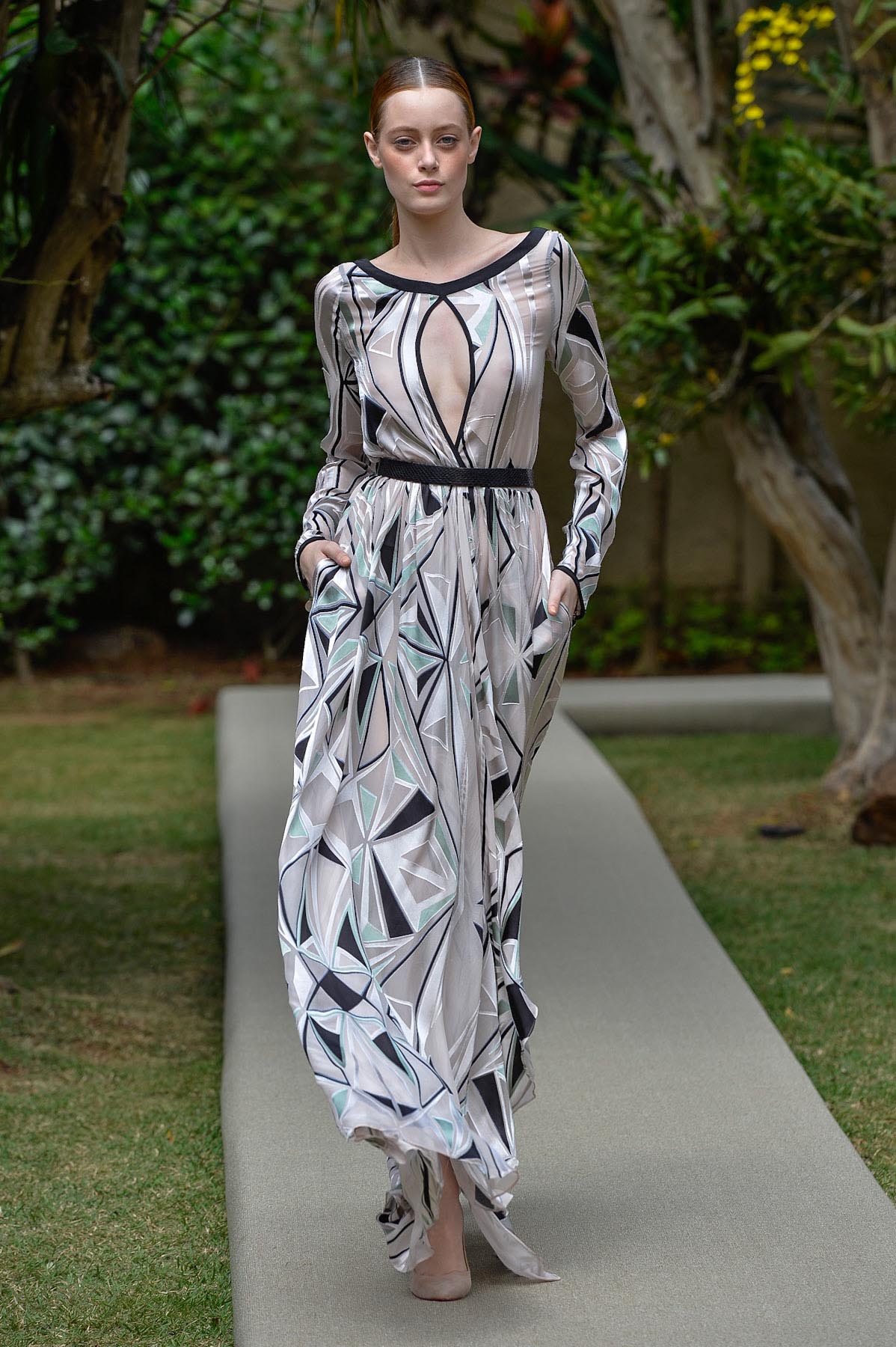 tecaporhelorocha-desfile-spfw-verao2015-1