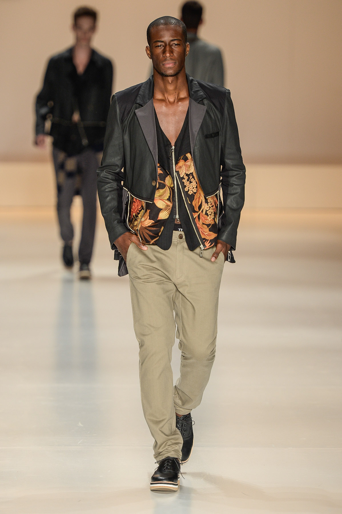 triton-desfile-spfw-verao2015-10