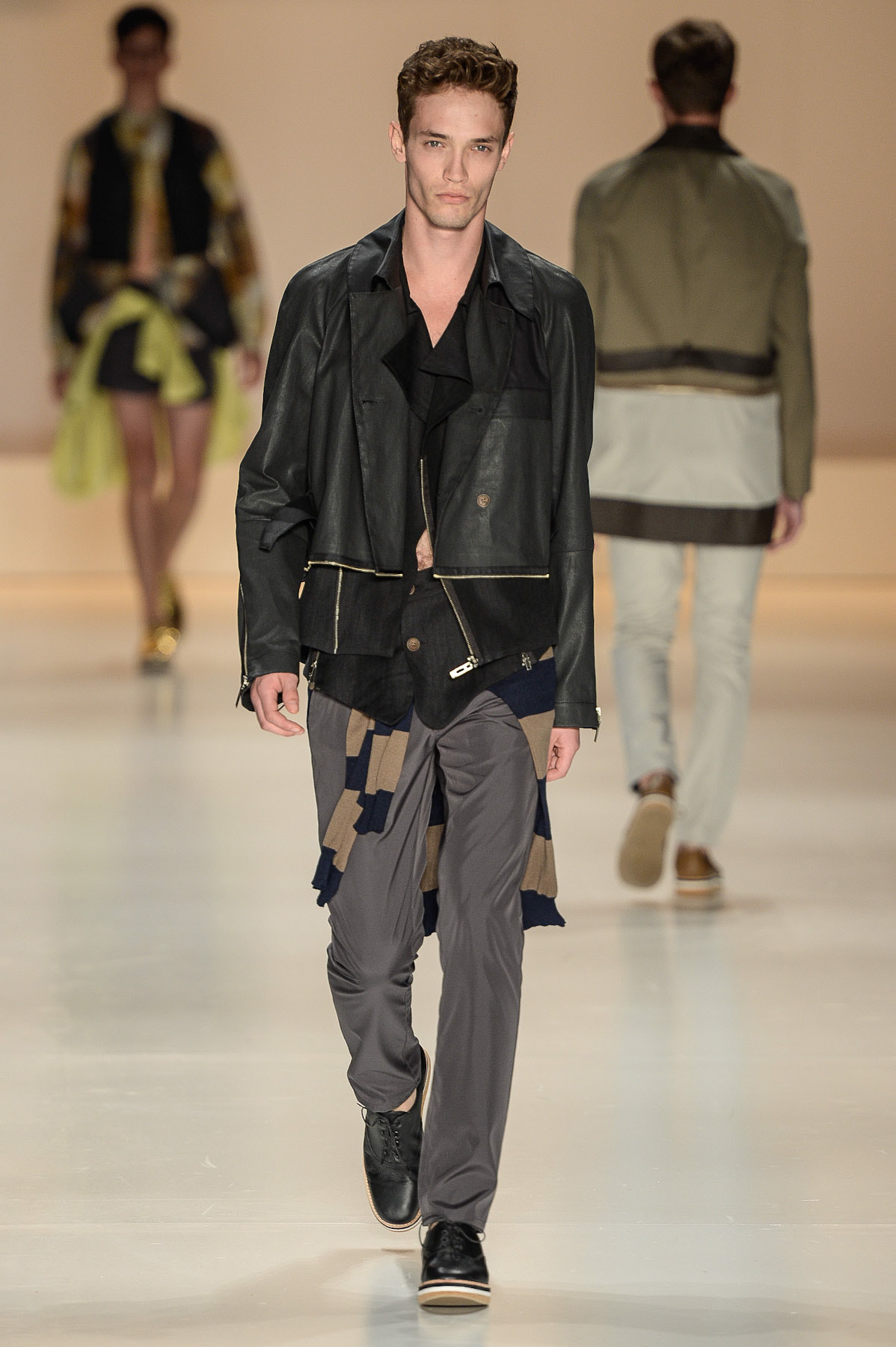 triton-desfile-spfw-verao2015-11