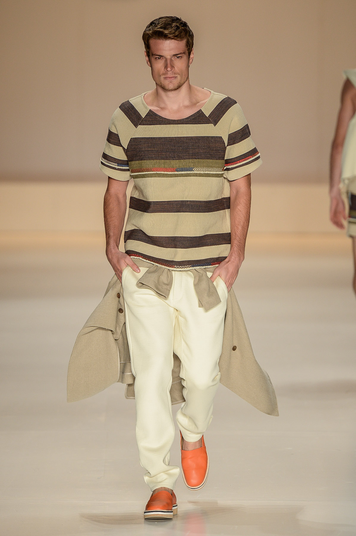 triton-desfile-spfw-verao2015-25