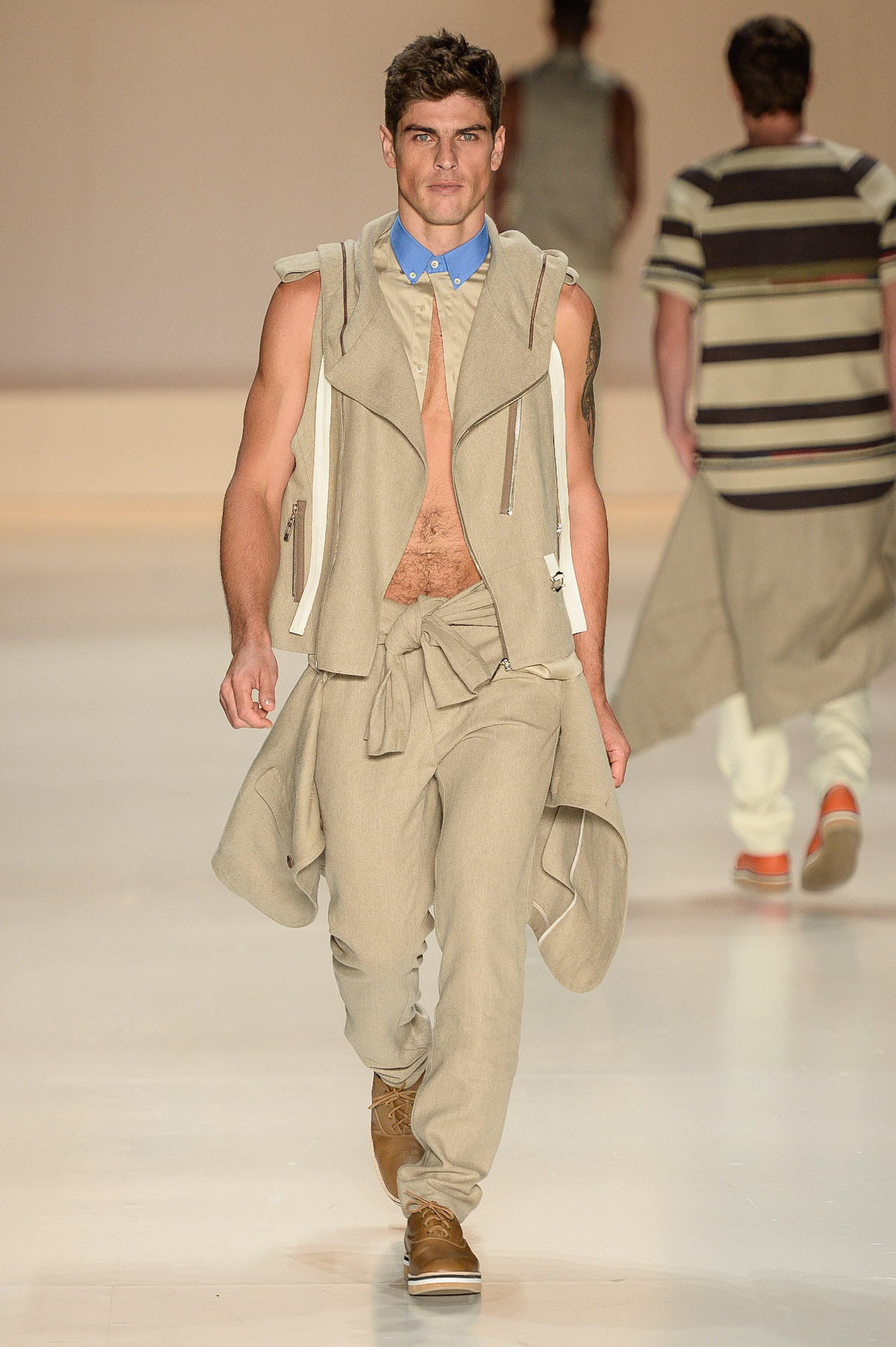 triton-desfile-spfw-verao2015-26
