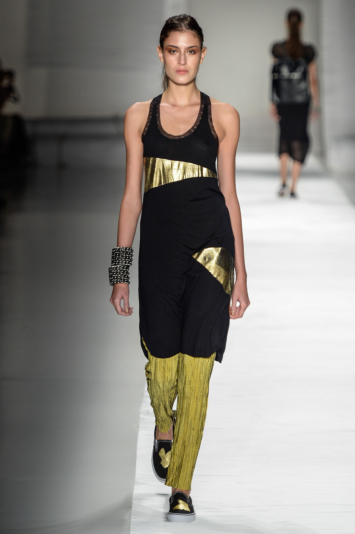 umaraueldavidowicz-desfile-spfw-verao2015-20