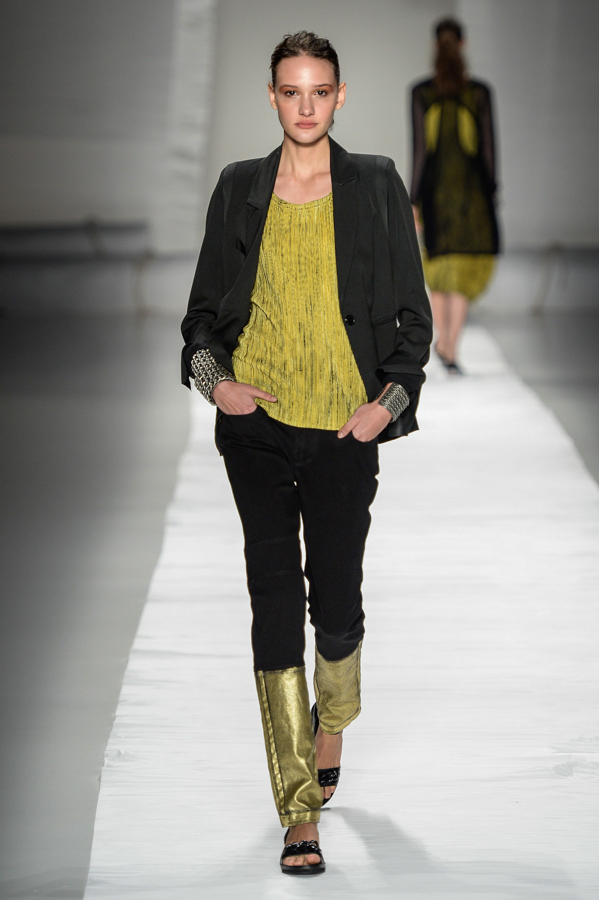 umaraueldavidowicz-desfile-spfw-verao2015-23
