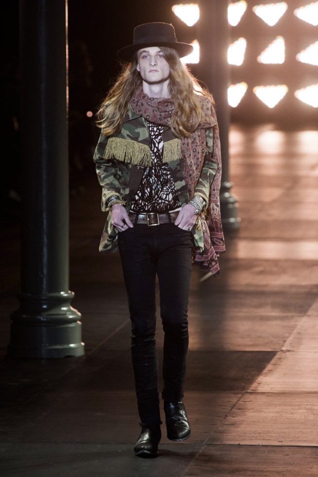 SaintLaurent-verao2015-parismen-15