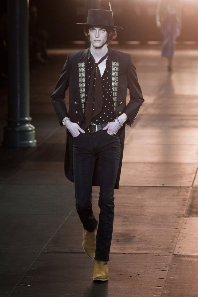 SaintLaurent-verao2015-parismen-21