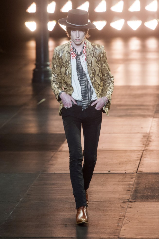 SaintLaurent-verao2015-parismen-38