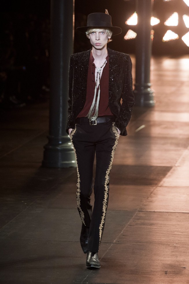 SaintLaurent-verao2015-parismen-46