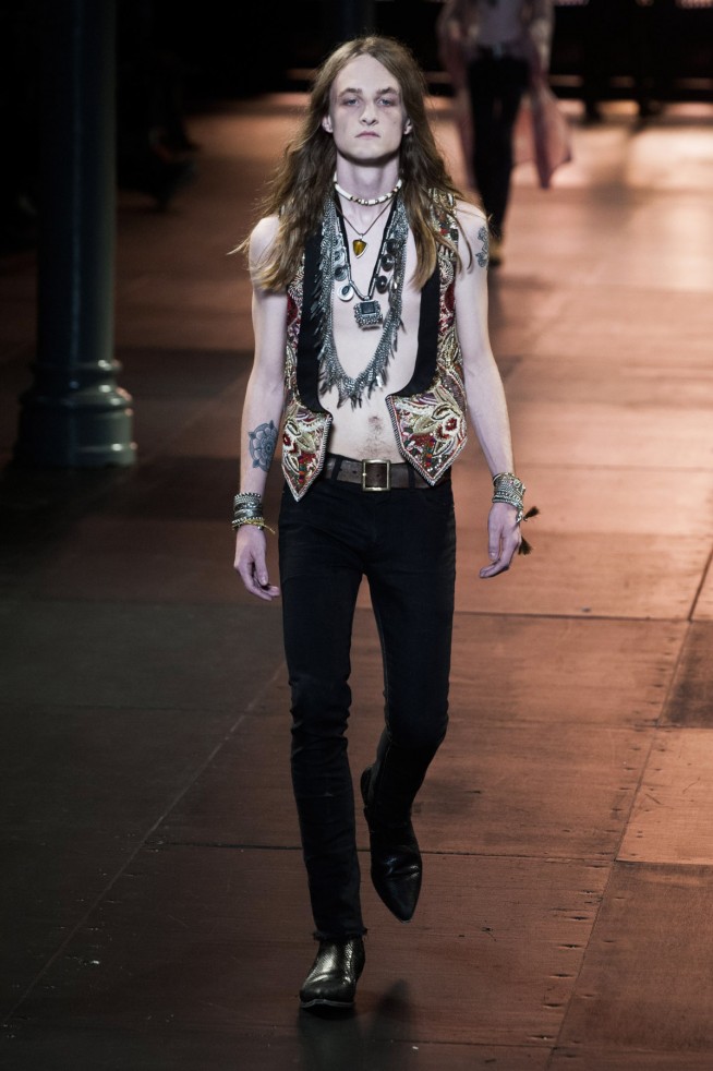 SaintLaurent-verao2015-parismen-60