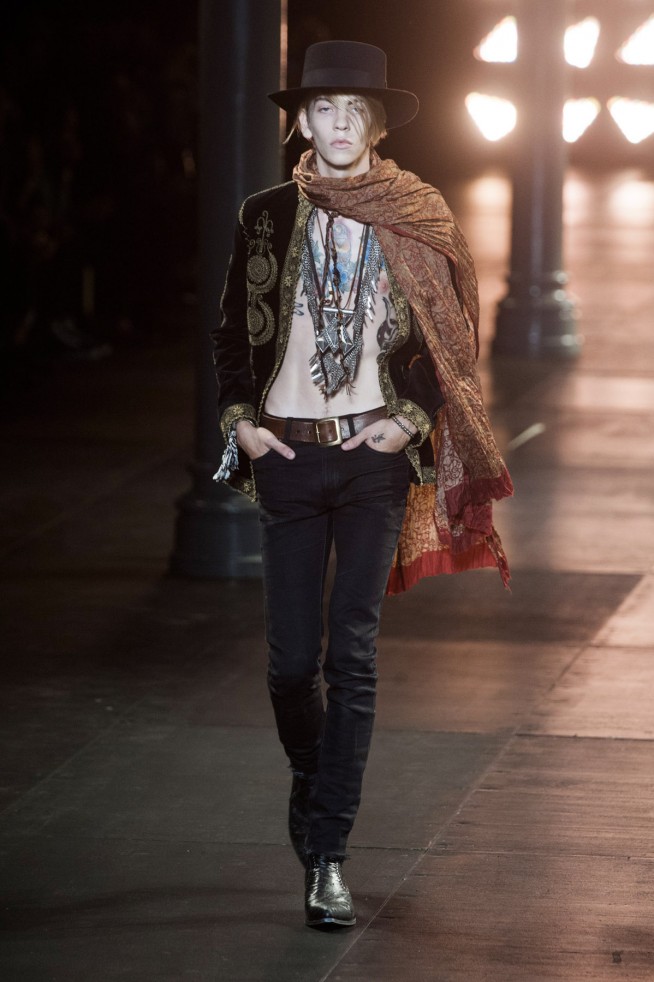 SaintLaurent-verao2015-parismen-66