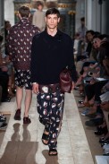 Valentino-verao2015-parismen-13