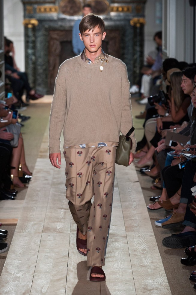 Valentino-verao2015-parismen-14
