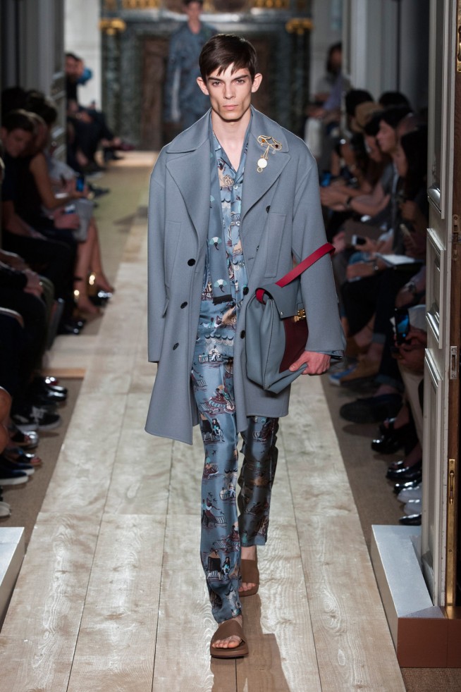 Valentino-verao2015-parismen-16